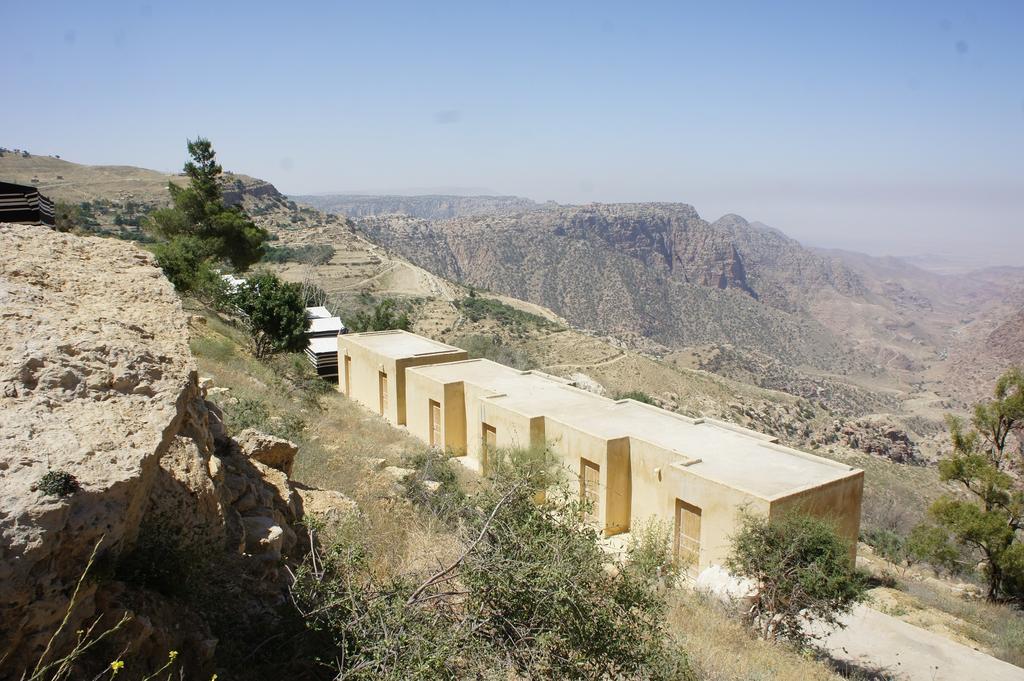 Dana Village Camp-Wadi Dana Eco Camp Екстериор снимка